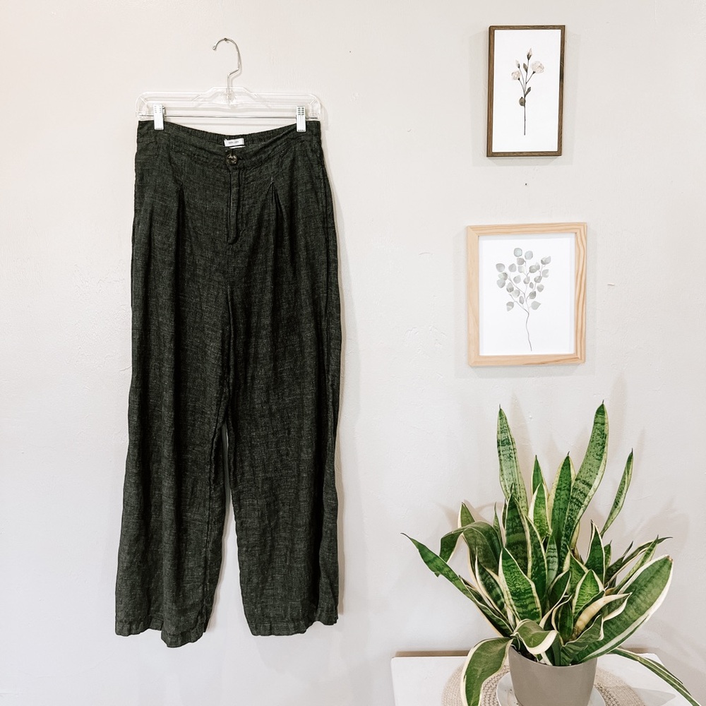 100% linen Halston wide leg pants